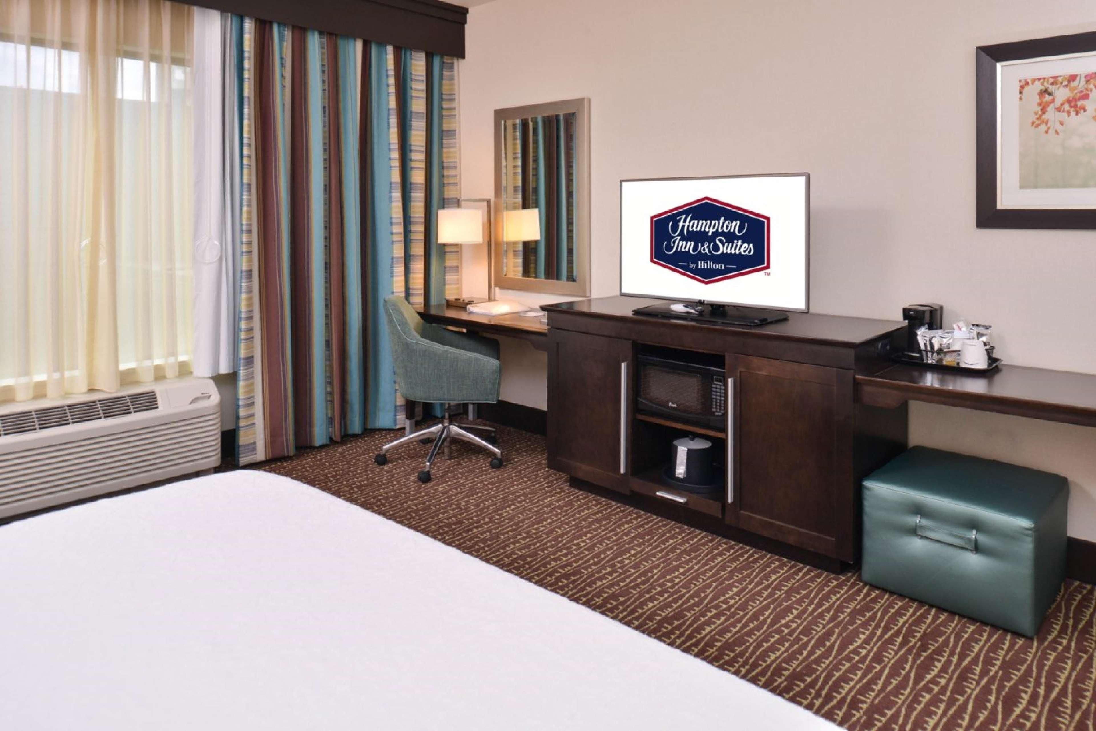 Hampton Inn & Suites Bend Buitenkant foto
