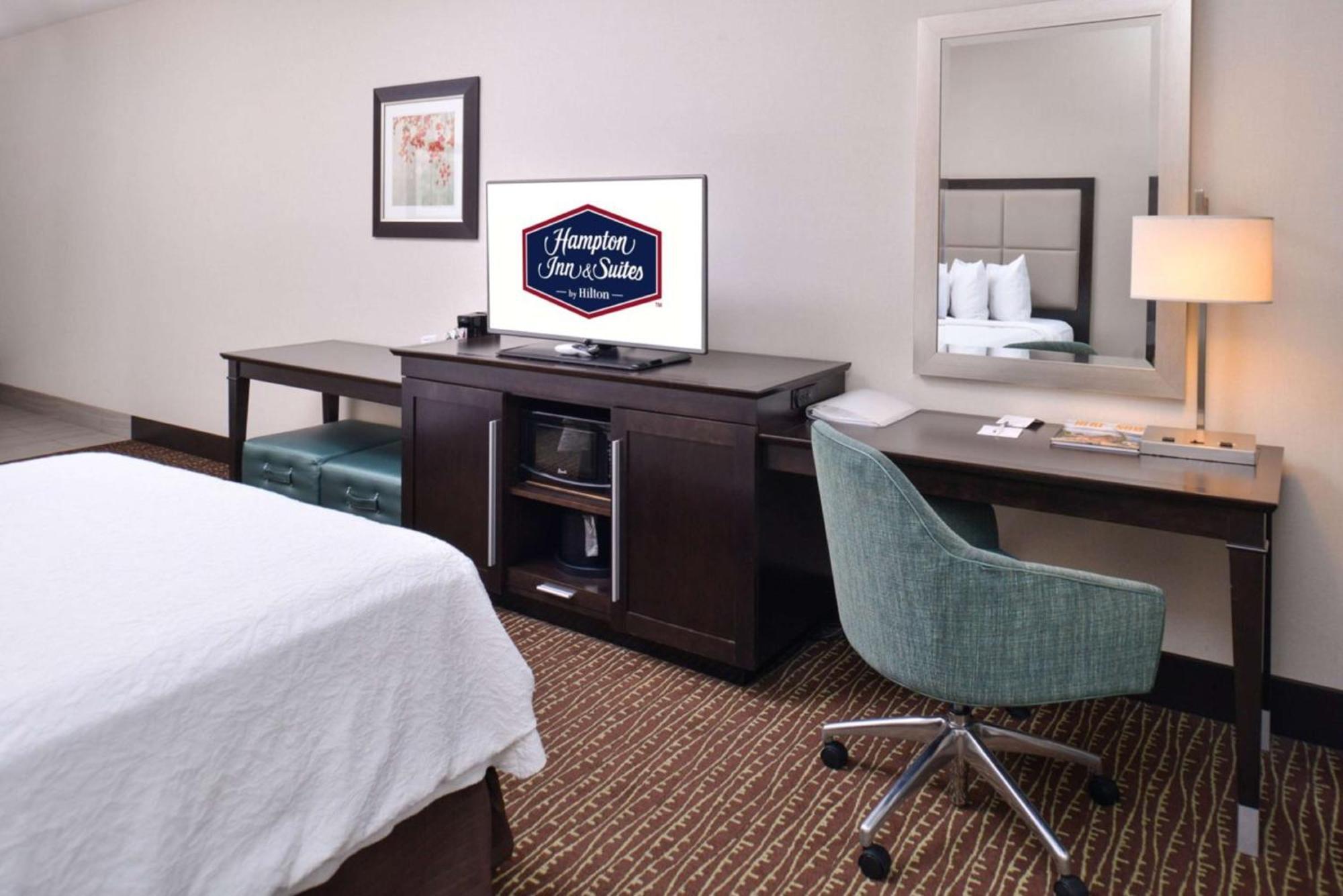 Hampton Inn & Suites Bend Buitenkant foto