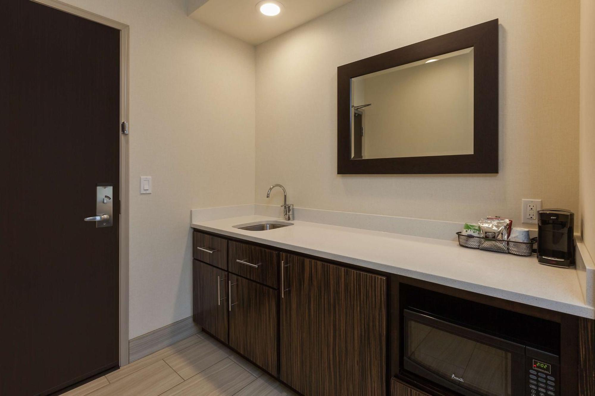 Hampton Inn & Suites Bend Buitenkant foto