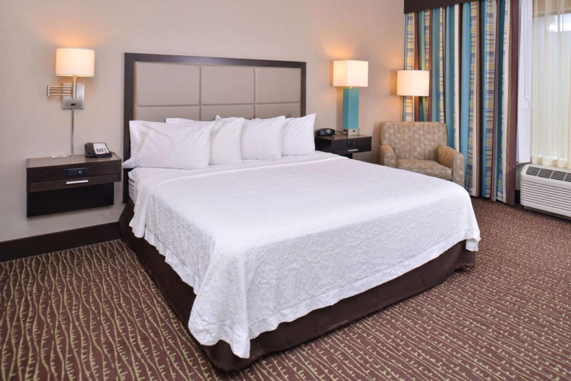 Hampton Inn & Suites Bend Buitenkant foto